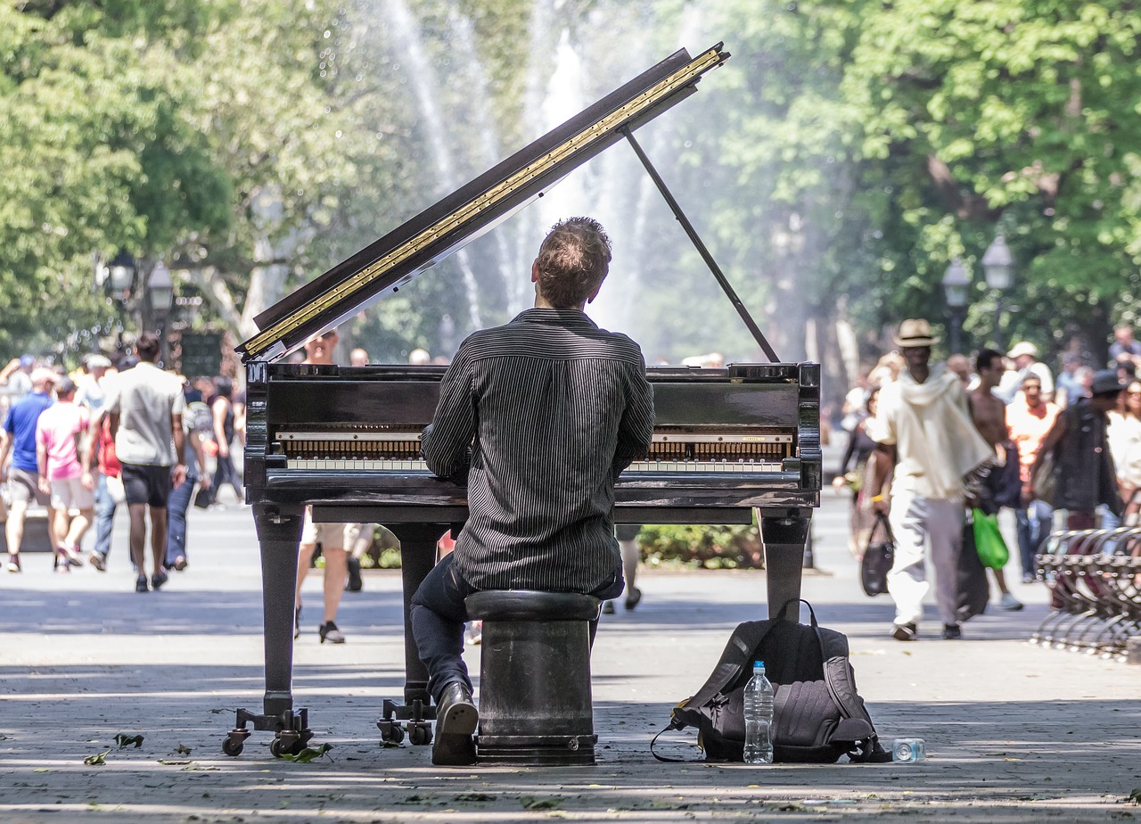 The Artist’s Blueprint to the O-1B Visa: Turning Extraordinary Talent into U.S. Opportunities